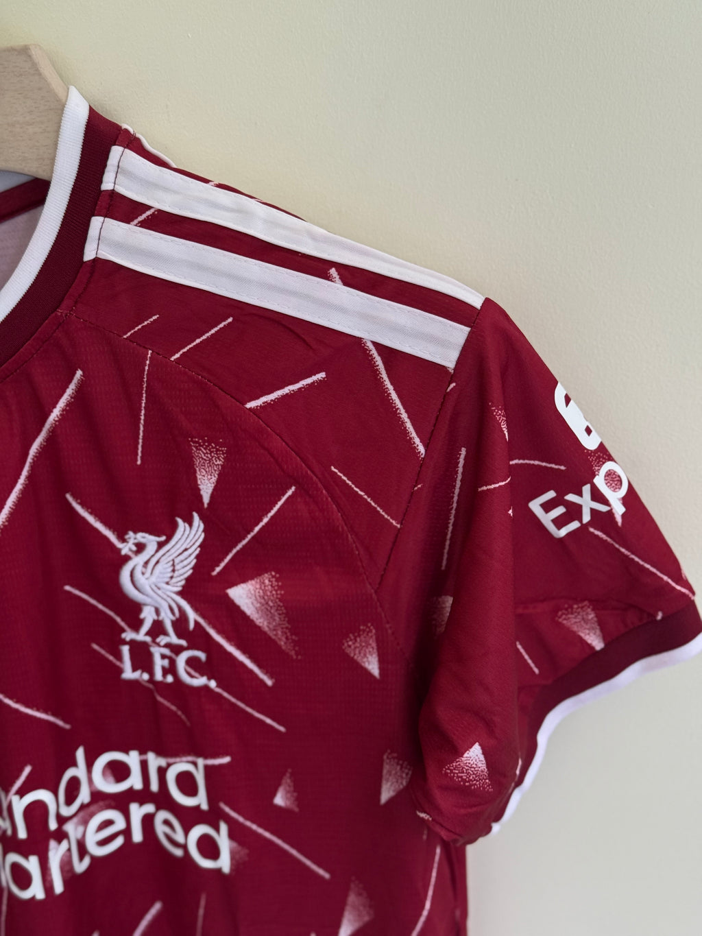 LIVERPOOL HOME KIT 26/27  MASTER QUALITY EMBROIDERY