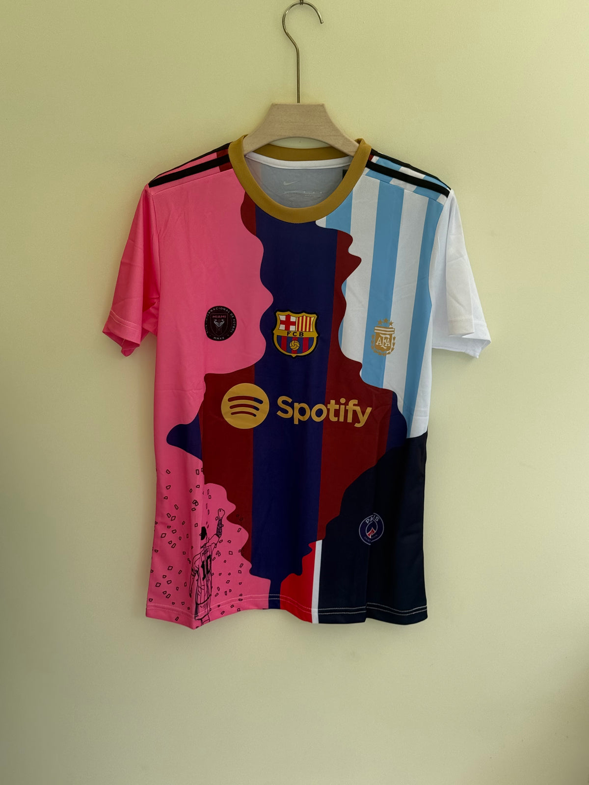 MESSI SPECIAL KIT MASTER QUALITY EMBROIDERY - Small