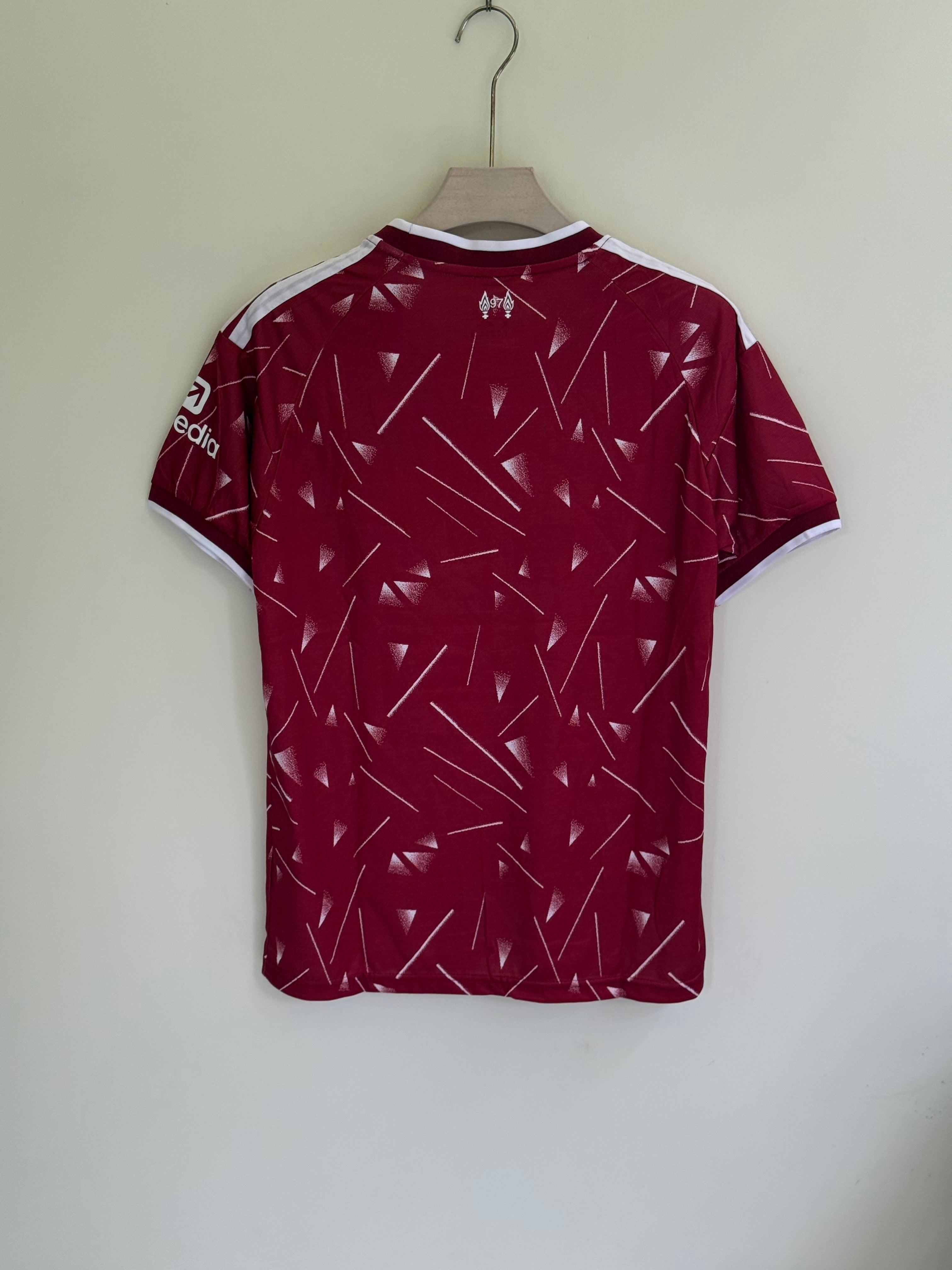 LIVERPOOL HOME KIT 26/27  MASTER QUALITY EMBROIDERY
