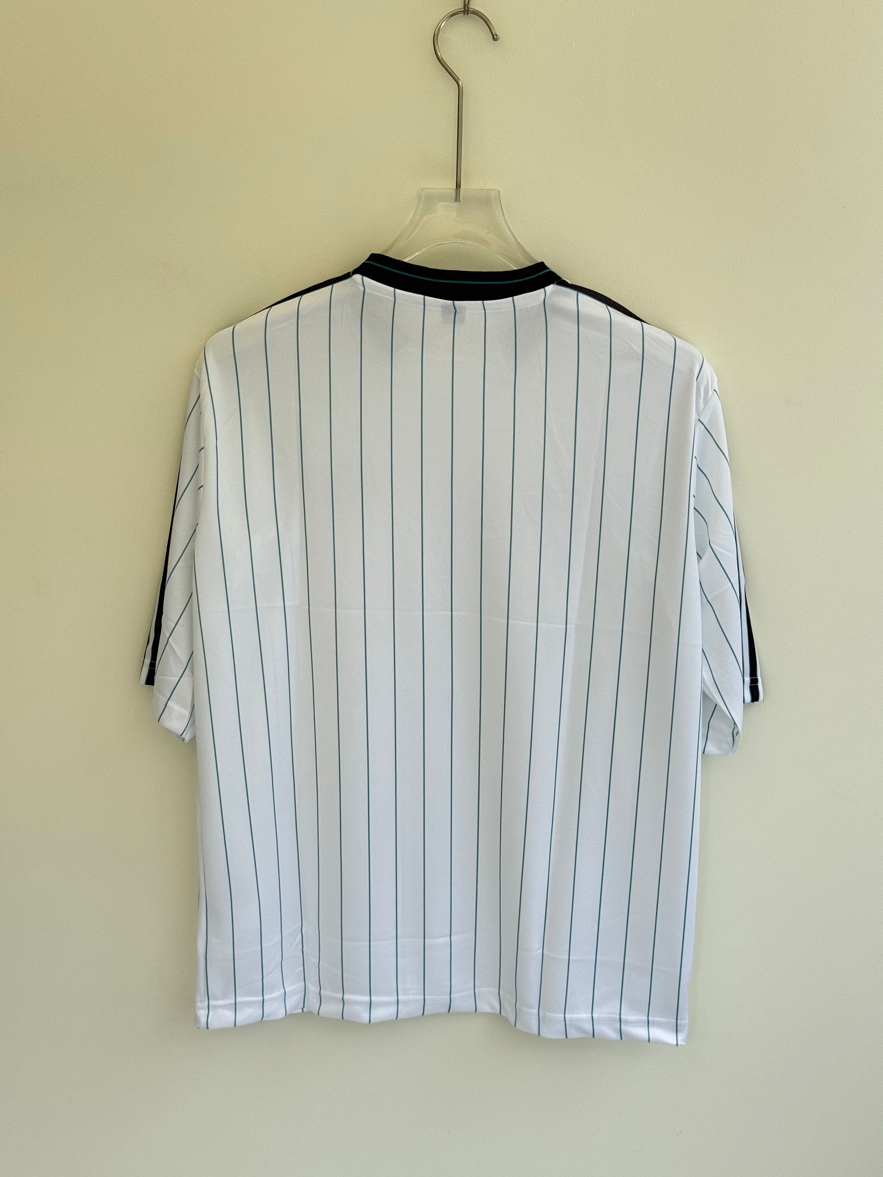 LIVERPOOL 80s INSPIRED KIT FIVE SLEEV EMBROIDERY