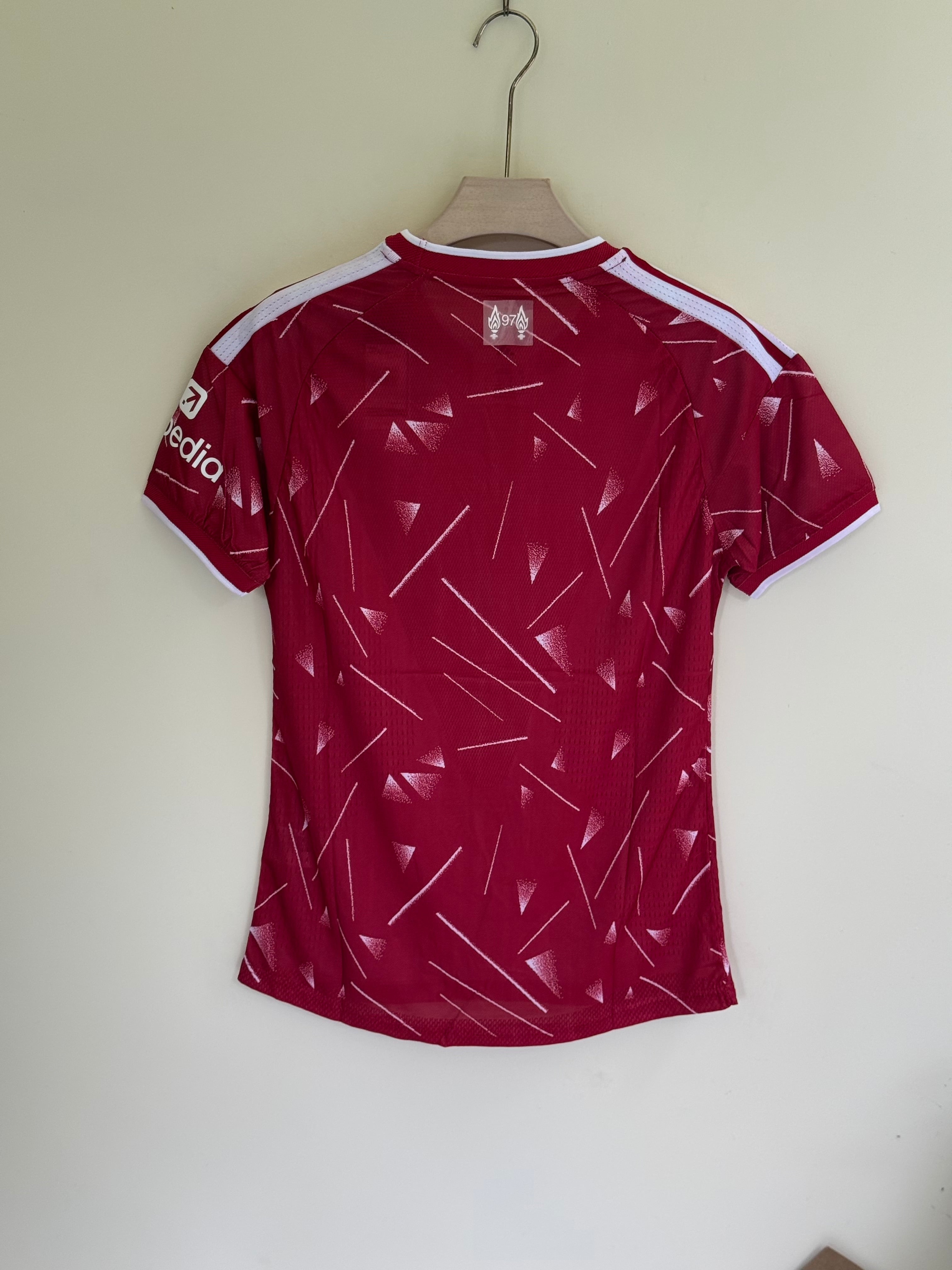 LIVERPOOL HOME KIT 26/27 PLAYER VERSION EMBROIDERY