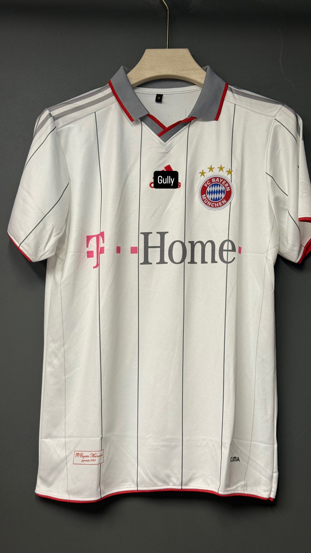 ROBBEN BAYERN MUNICH 2009/10 AWAY POLO EMBROIDERY