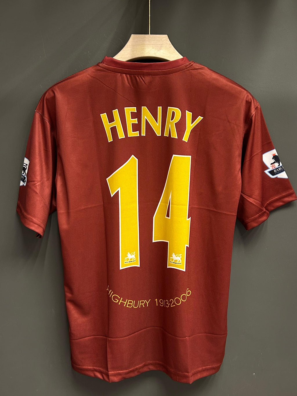 HENRY ARSENAL HOME KIT ROUND NECK EMBROIDERY