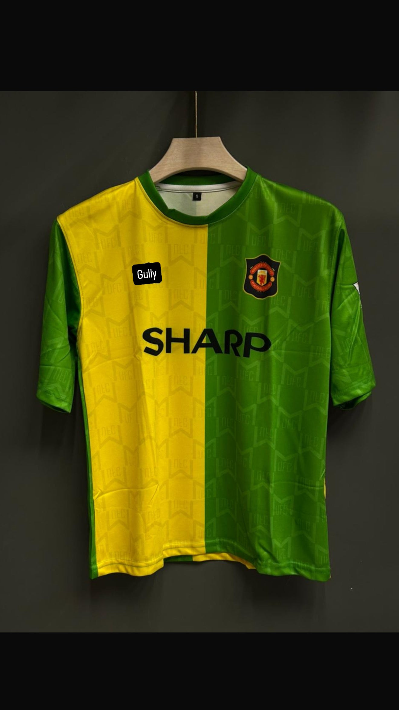 BECKHAM UNITED 1992/93 AWAY FIVE SLEEV