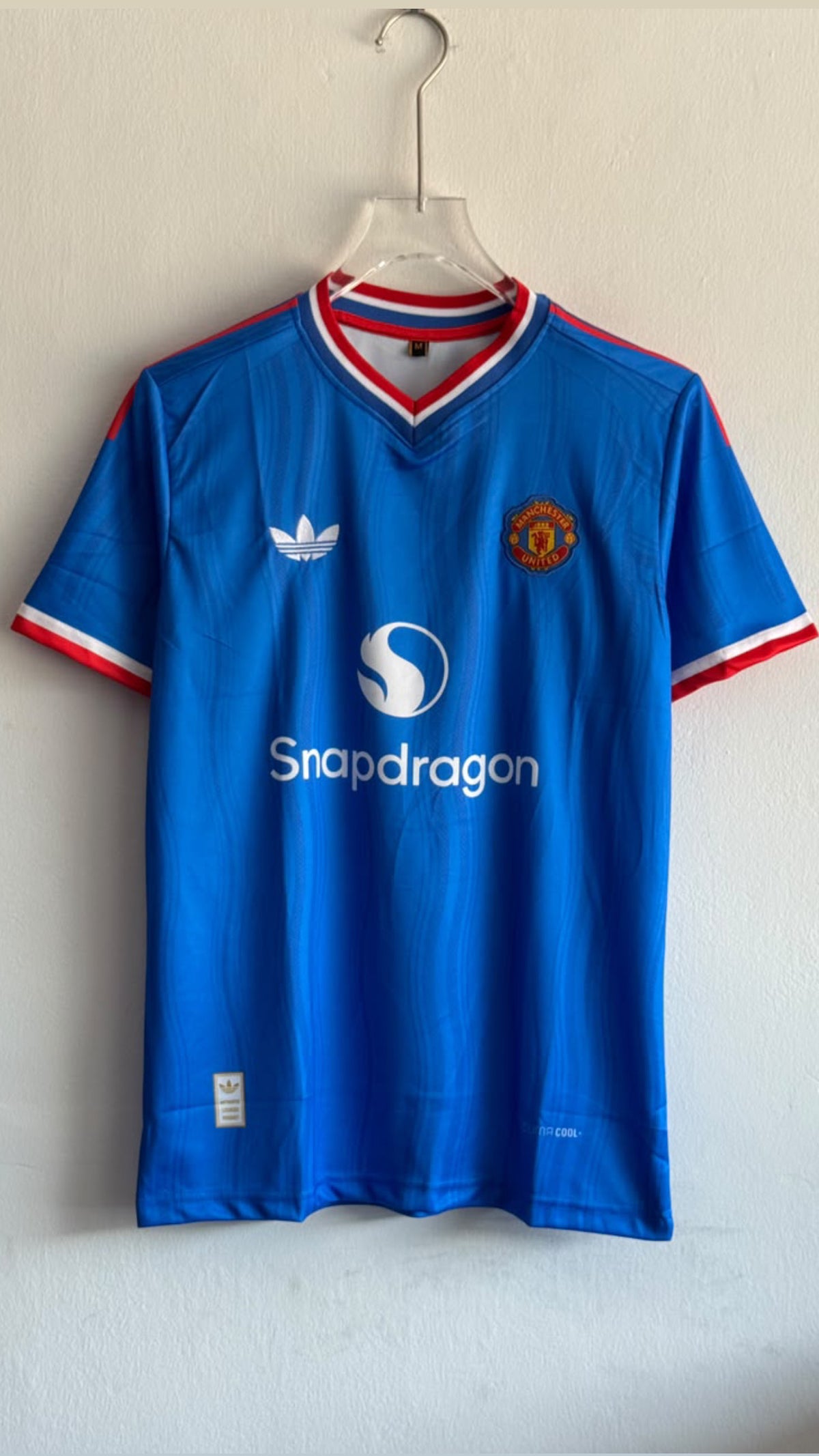 MANCHESTER UNITED AWAY AWAY KIT 26/27 EMBROIDERY