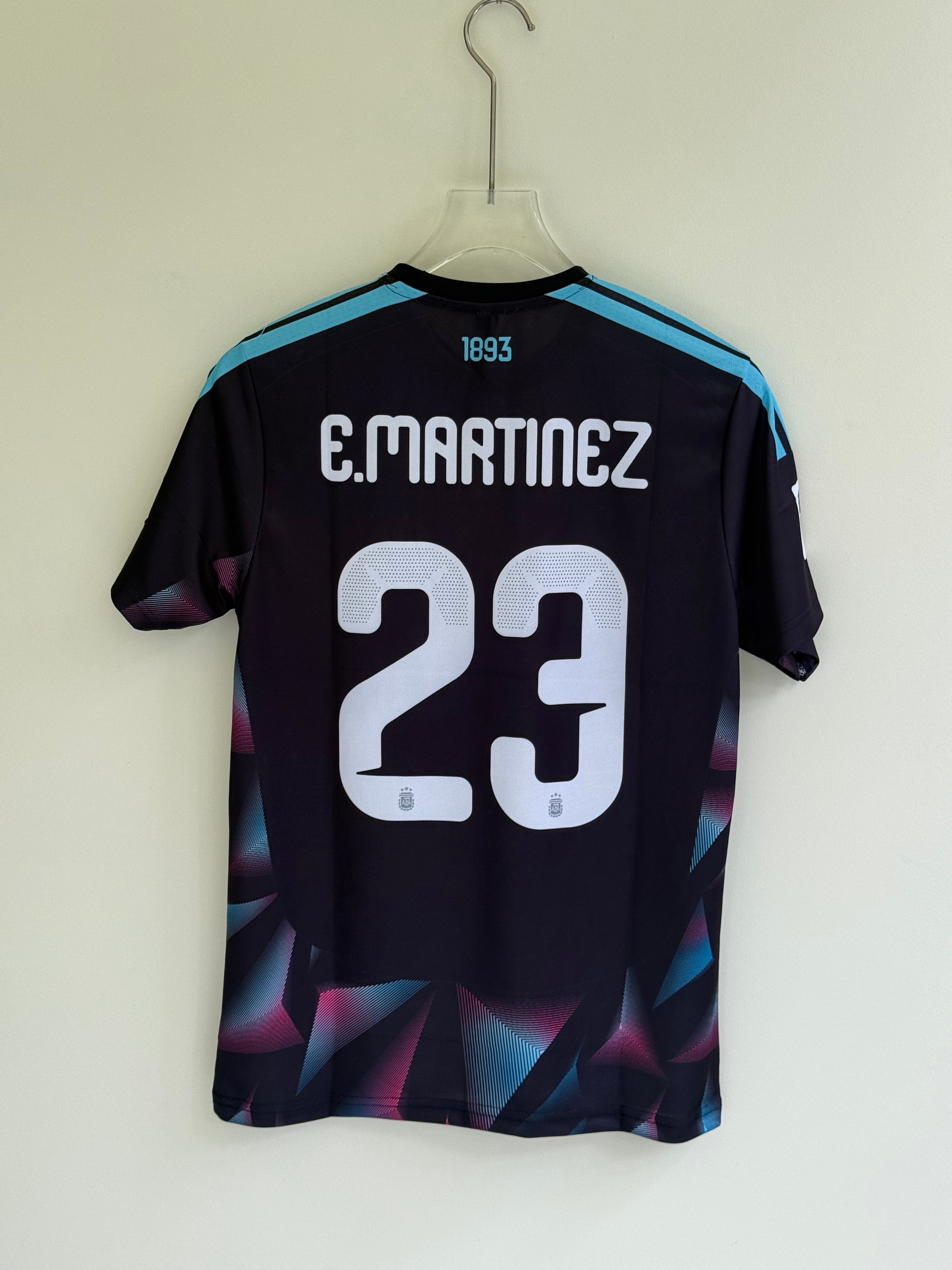 E.MARTINEZ ARG WORLD CUP GOAL KEEPER KIT EMBROIDERY (with winning year )