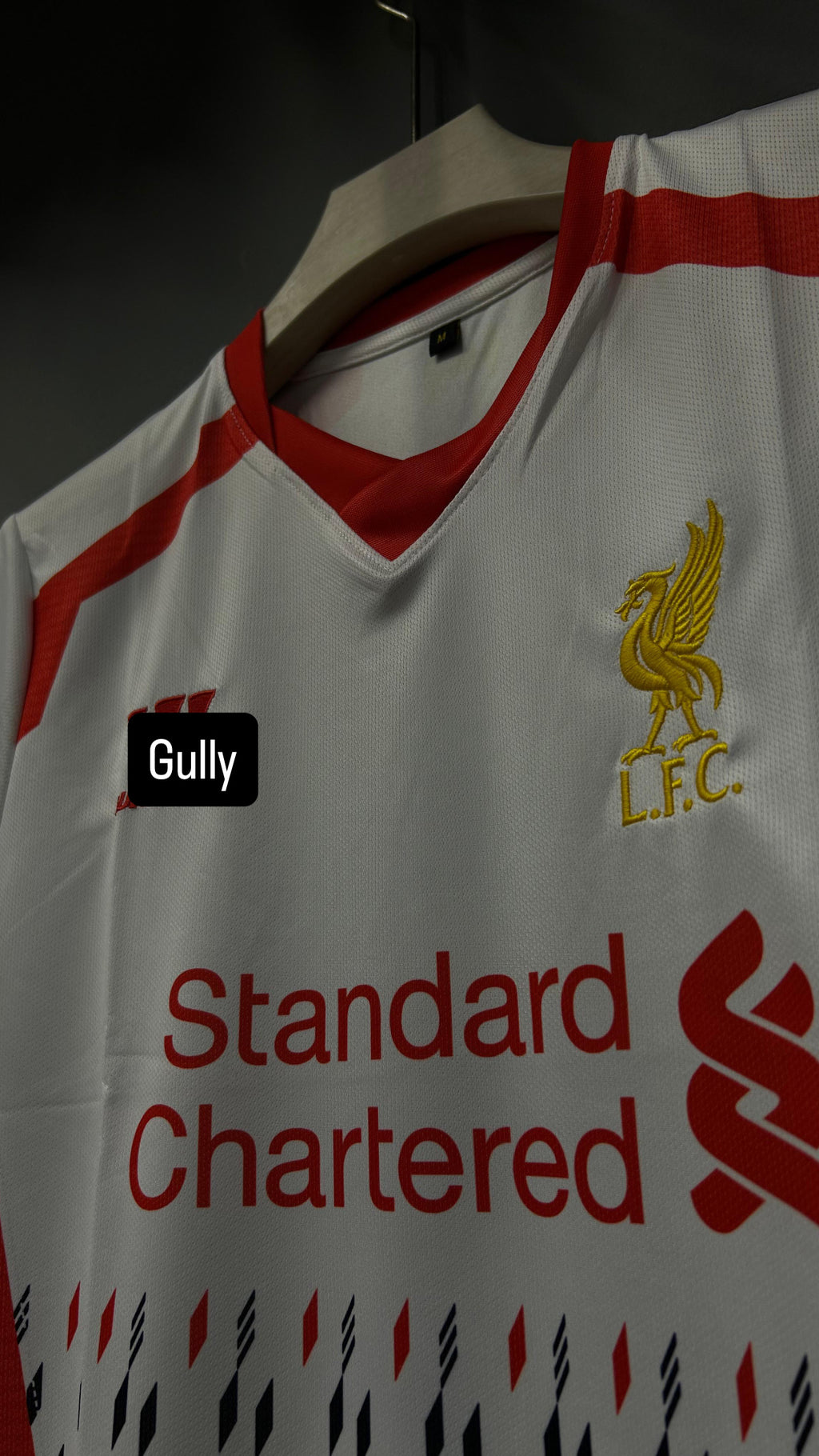 GERRARD LIVERPOOL 2013/14 AWAY KIT EMBROIDERY