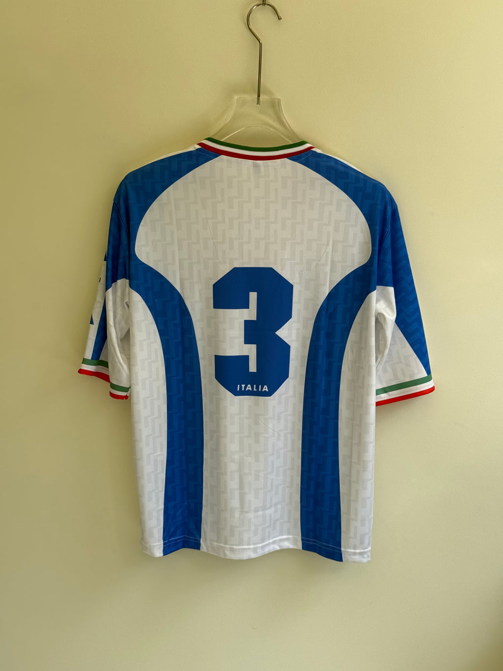 ITALY 1996/97 TRAINING KIT FIVE SLEEV EMBROIDERY