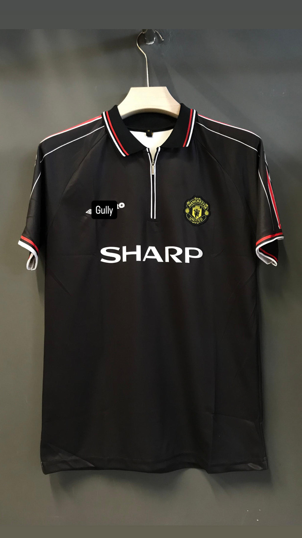 BECKHAM UNITED 98/99 AWAY POLO EMBROIDERY