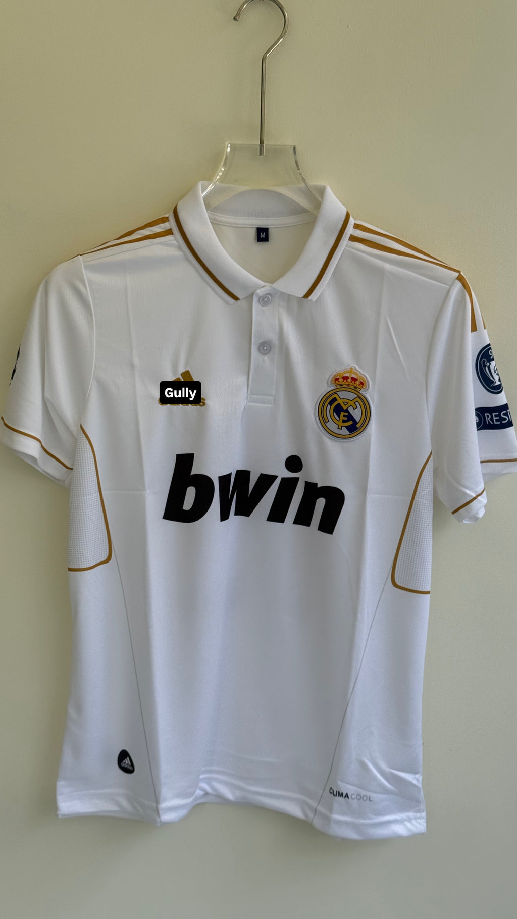 OZIL REAL MADRID 2011/12 HOME KIT POLO EMBROIDERY