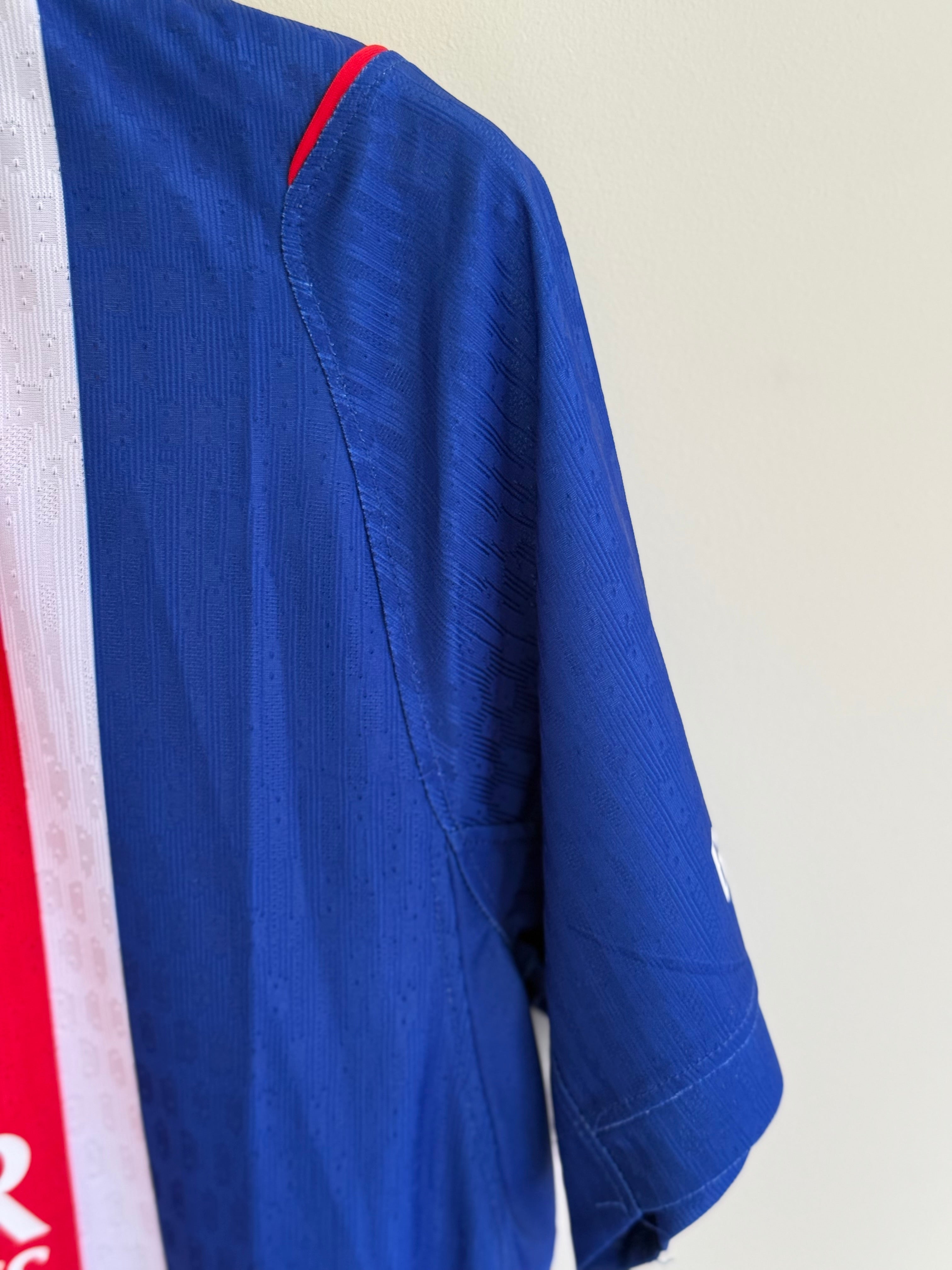 PSG HOME KIT 26/27 PLAYER VERSION EMBROIDERY