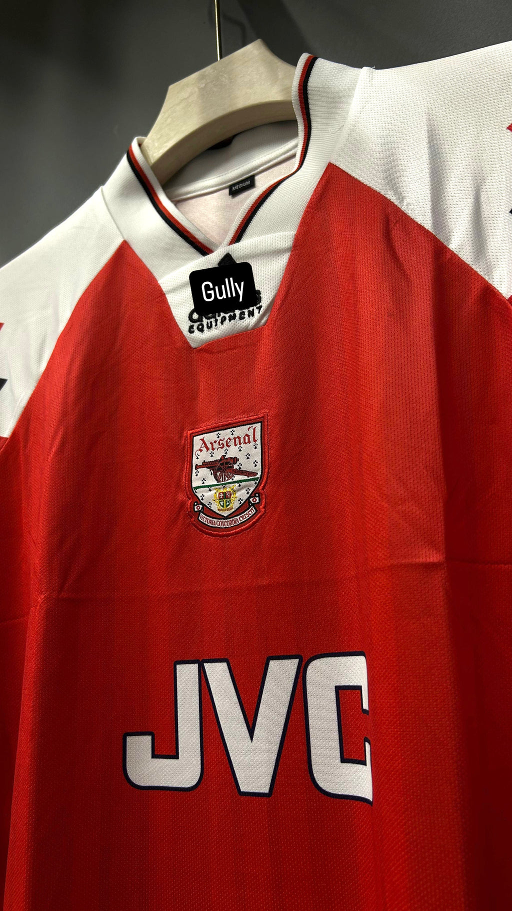 ARSENAL 1992/93 HOME KIT FIVE SLEEV EMBROIDERY