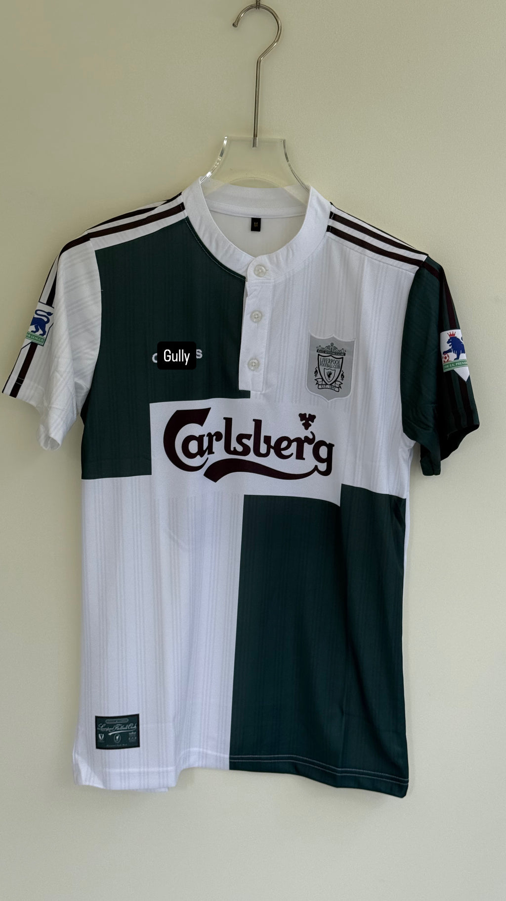 FOWLER LIVERPOOL 1995/96 AWAY KIT EMBROIDERY