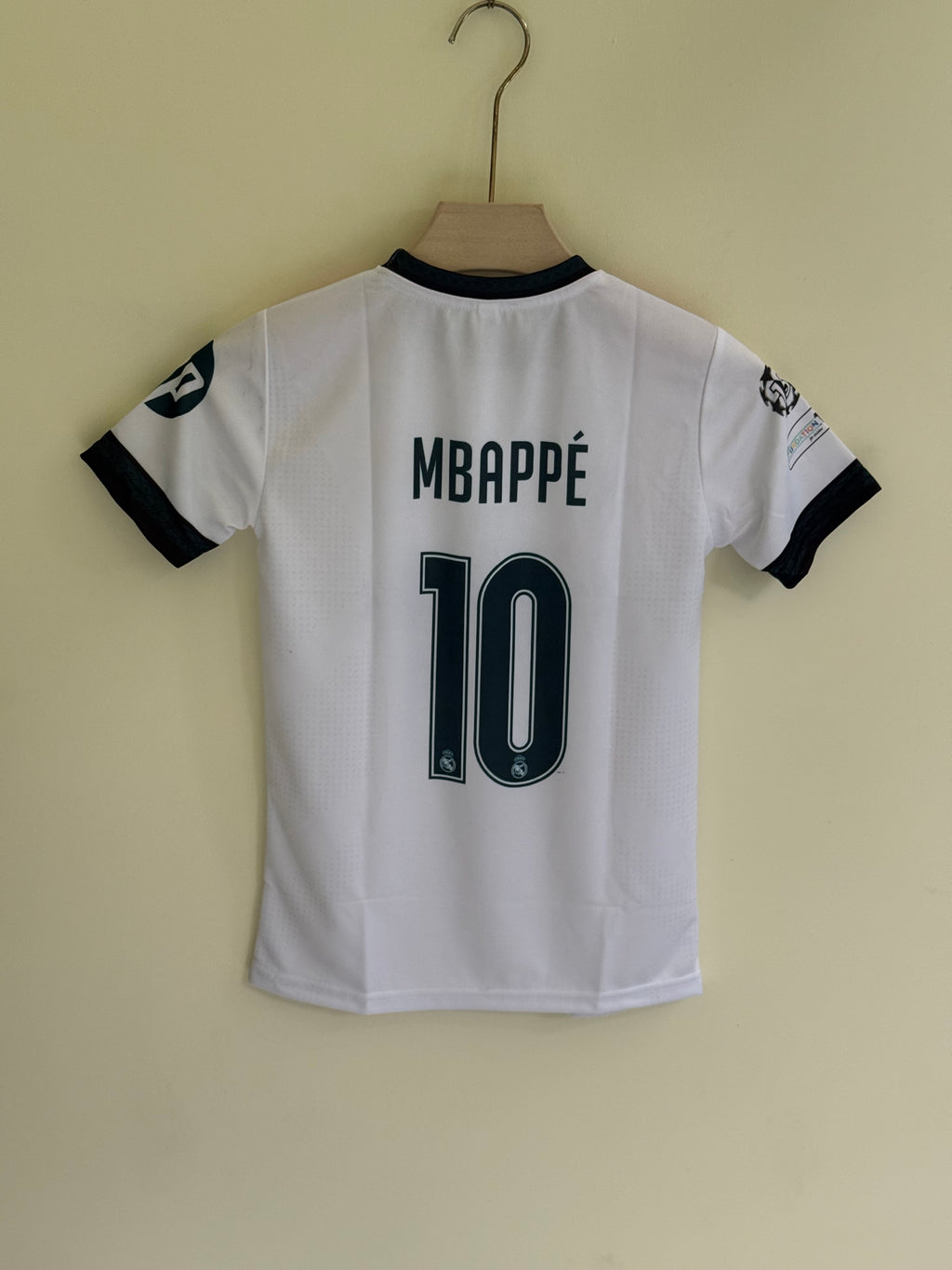 MBAPPE REAL MADRID HOME 26/27 KIDS KIT