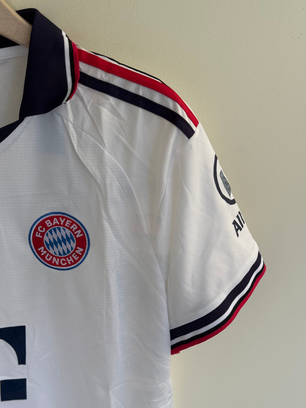BAYERN AWAY KIT 26/27  MASTER QUALITY EMBROIDERY