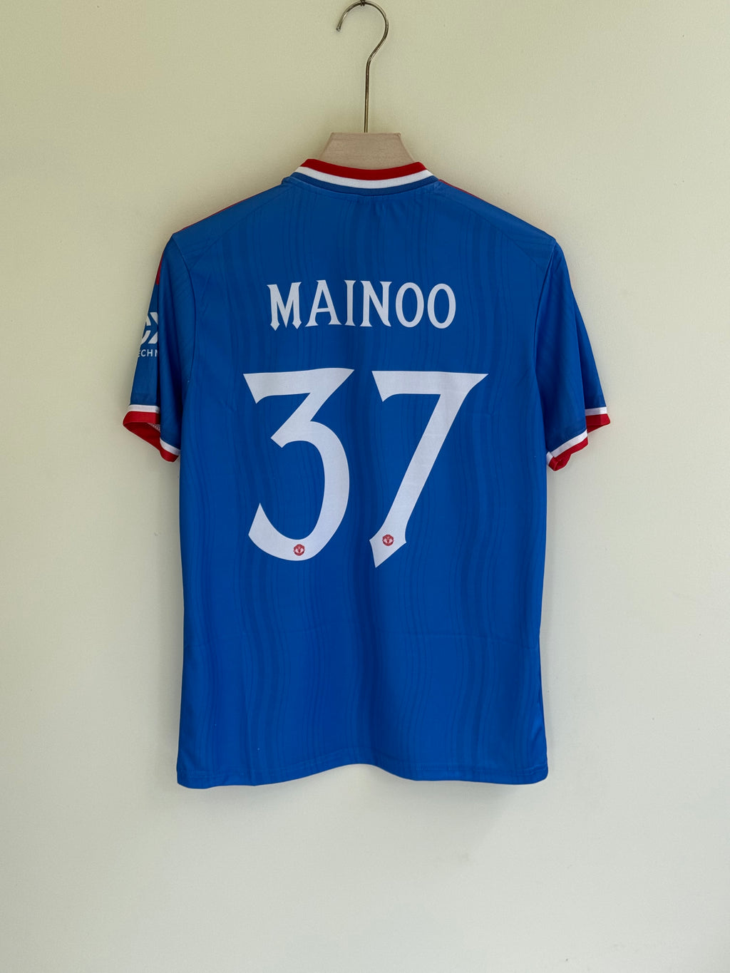 MAINOO MANCHESTER UNITED AWAY KIT 26/27 ( STICKER PREMIUM QUALITY)