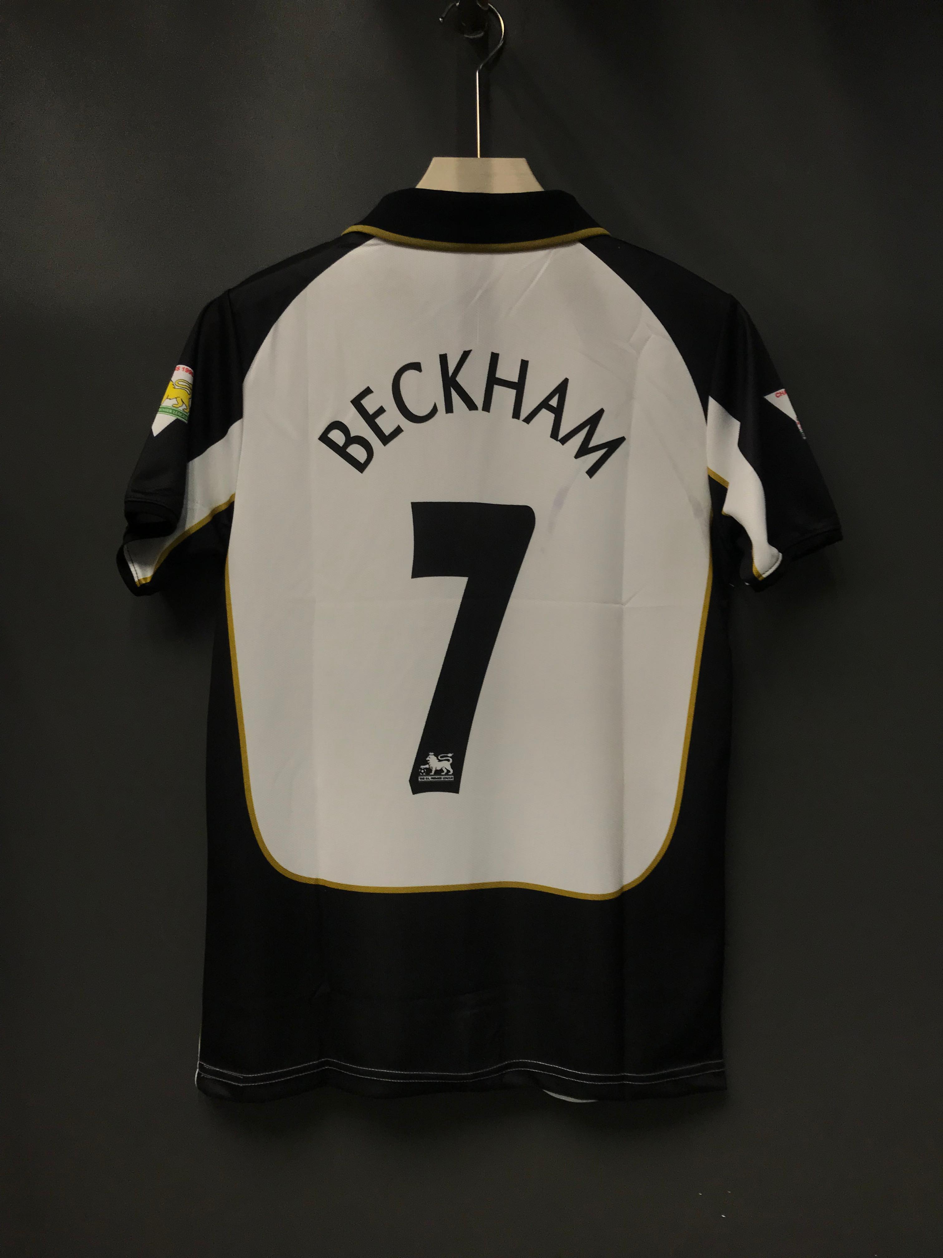 BECKHAM UNITED POLO EMBROIDERY 2001/02 AWAY KIT