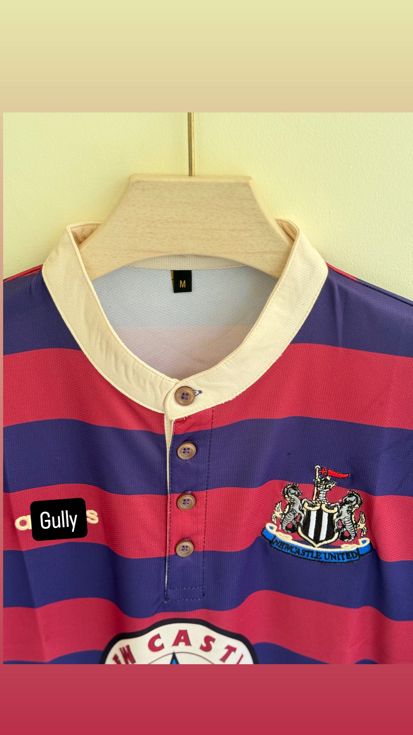 GINOLA NEW CASTLE UNITED FIVE SLEEV EMBROIDERY