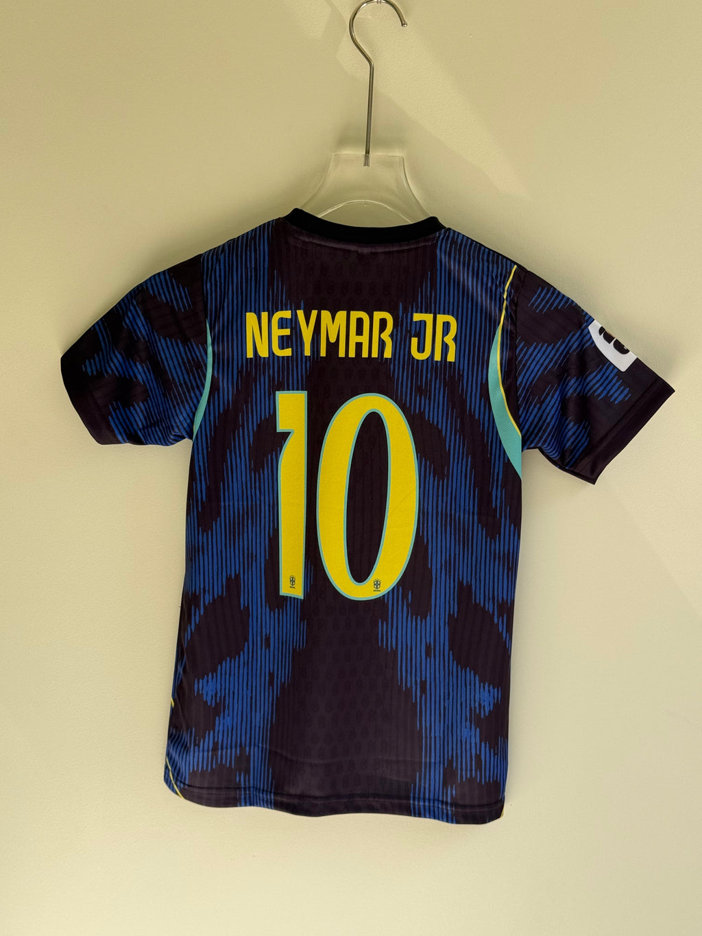 NEYMAR BRAZIL AWAY KIT