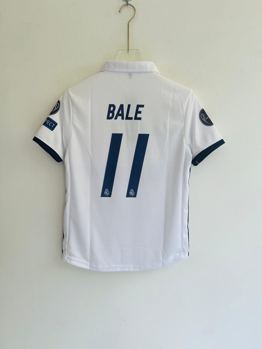 BALE REAL MADRID 2016 HOME KIT POLO EMBROIDERY