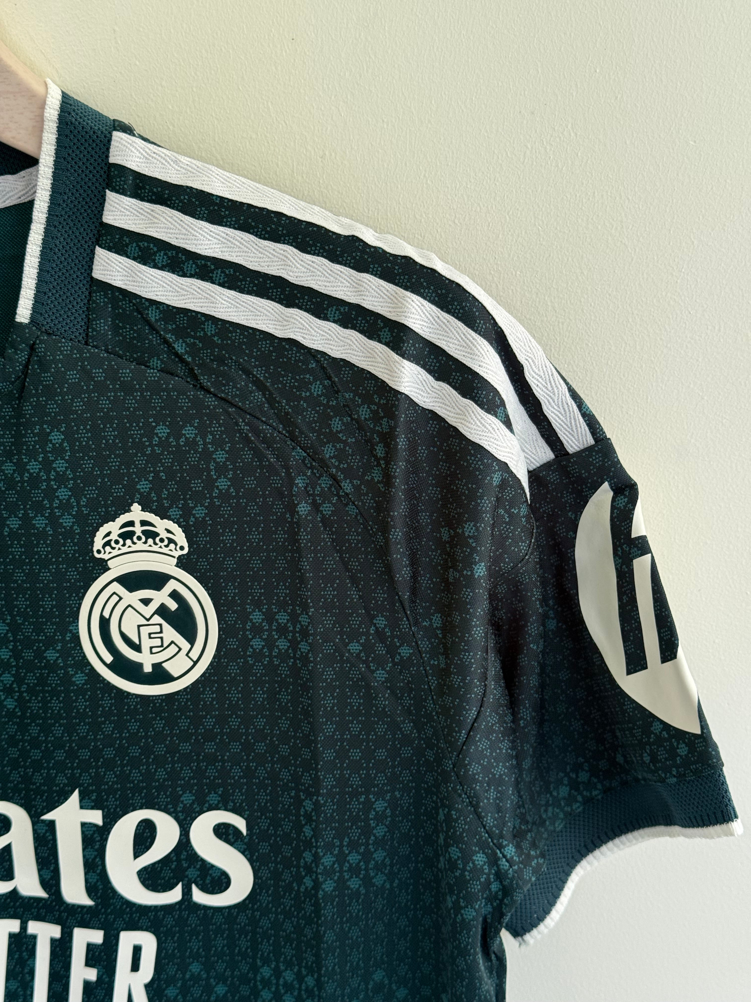 REAL MADRID AWAY KIT 26/27 PLAYER VERSION EMBROIDERY