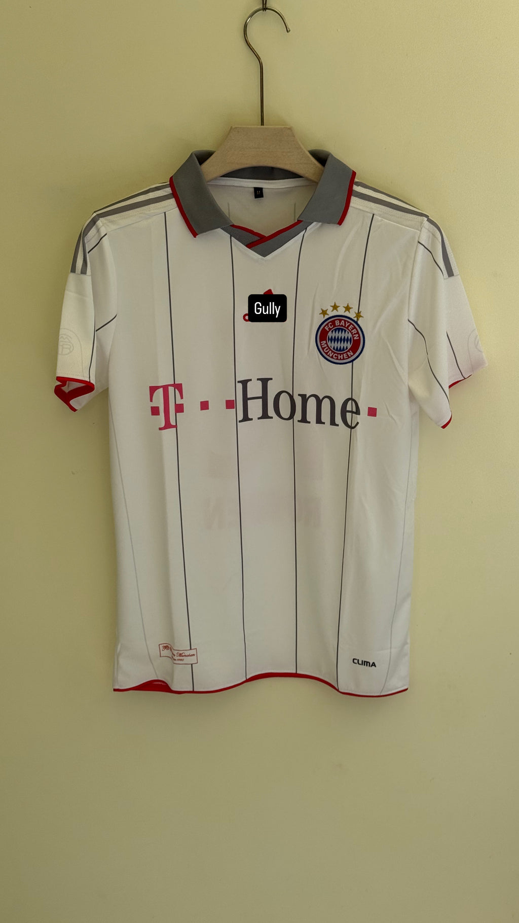 ROBBEN BAYERN MUNICH 2009/10 AWAY POLO EMBROIDERY