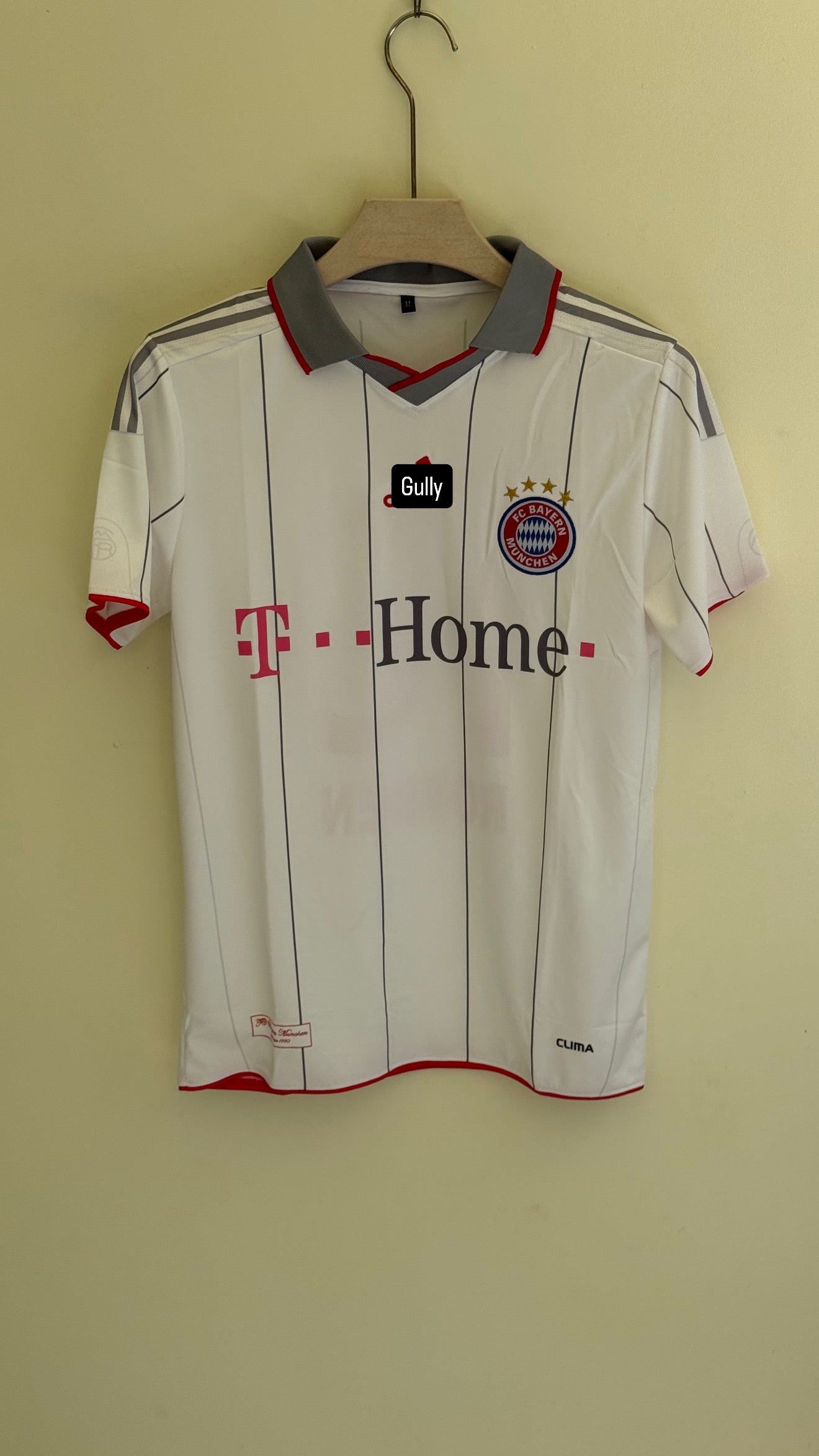 ROBBEN BAYERN MUNICH 2009/10 AWAY POLO EMBROIDERY