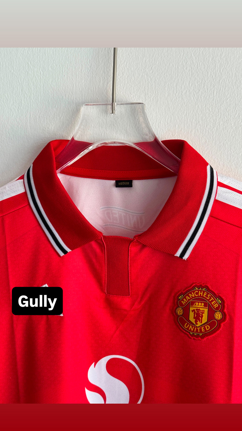 MANCHESTER UNITED 26/27 HOME KIT POLO EMBROIDERY
