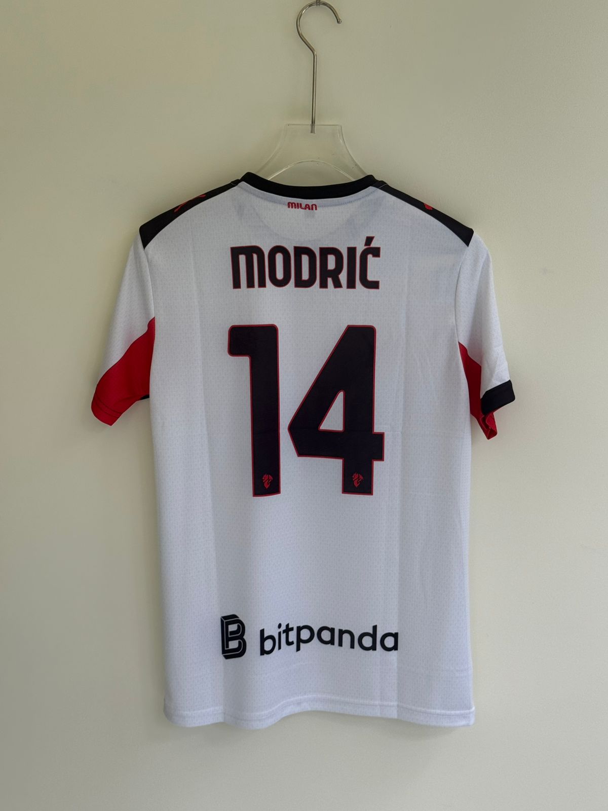 MODRIC AC MILAN 25/25 AWAY KIT EMBROIDERY