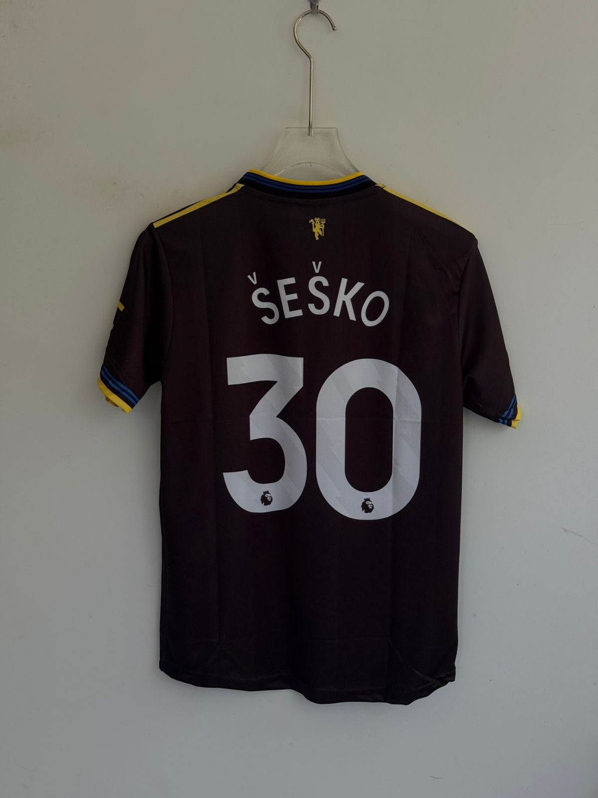 SESKO UNITED 25/26 THIRD KIT EMBROIDERY