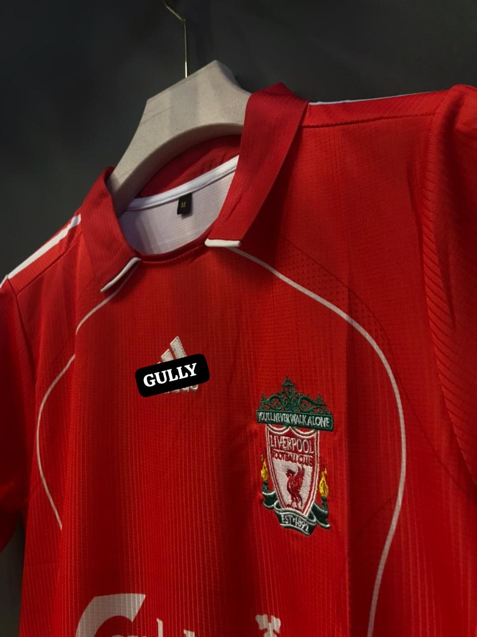 GERRARD LIVERPOOL HOME KIT  2006-08 POLO EMBROIDERY
